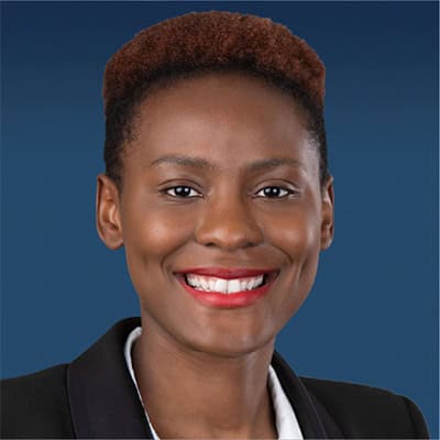 Tendai Headshot